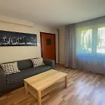 City Hostel *
