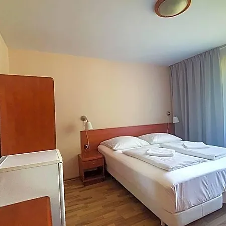 Hostel City Hostel *