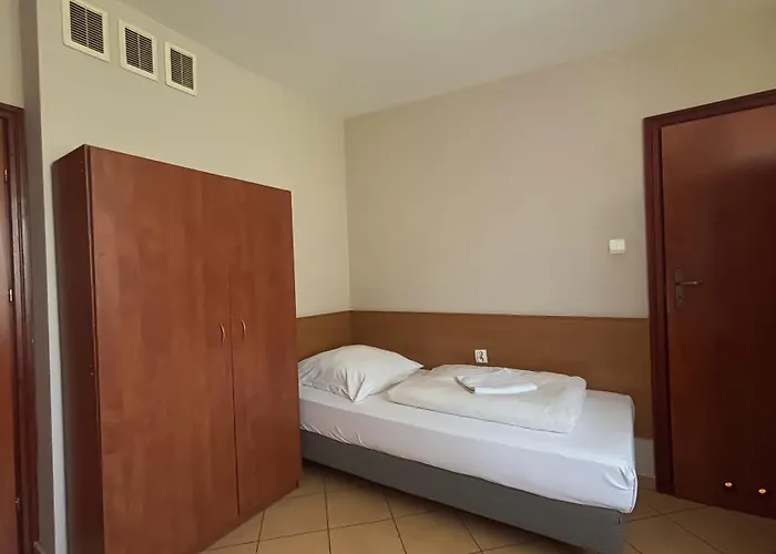 Vandrerhjem City Hostel *